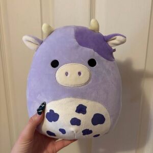 8” bubba cow squishmallow